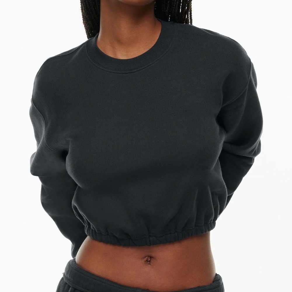 TNA Aritzia Sweatfleece perfect fit Cozy fleece cropped sweatshirt size xs black